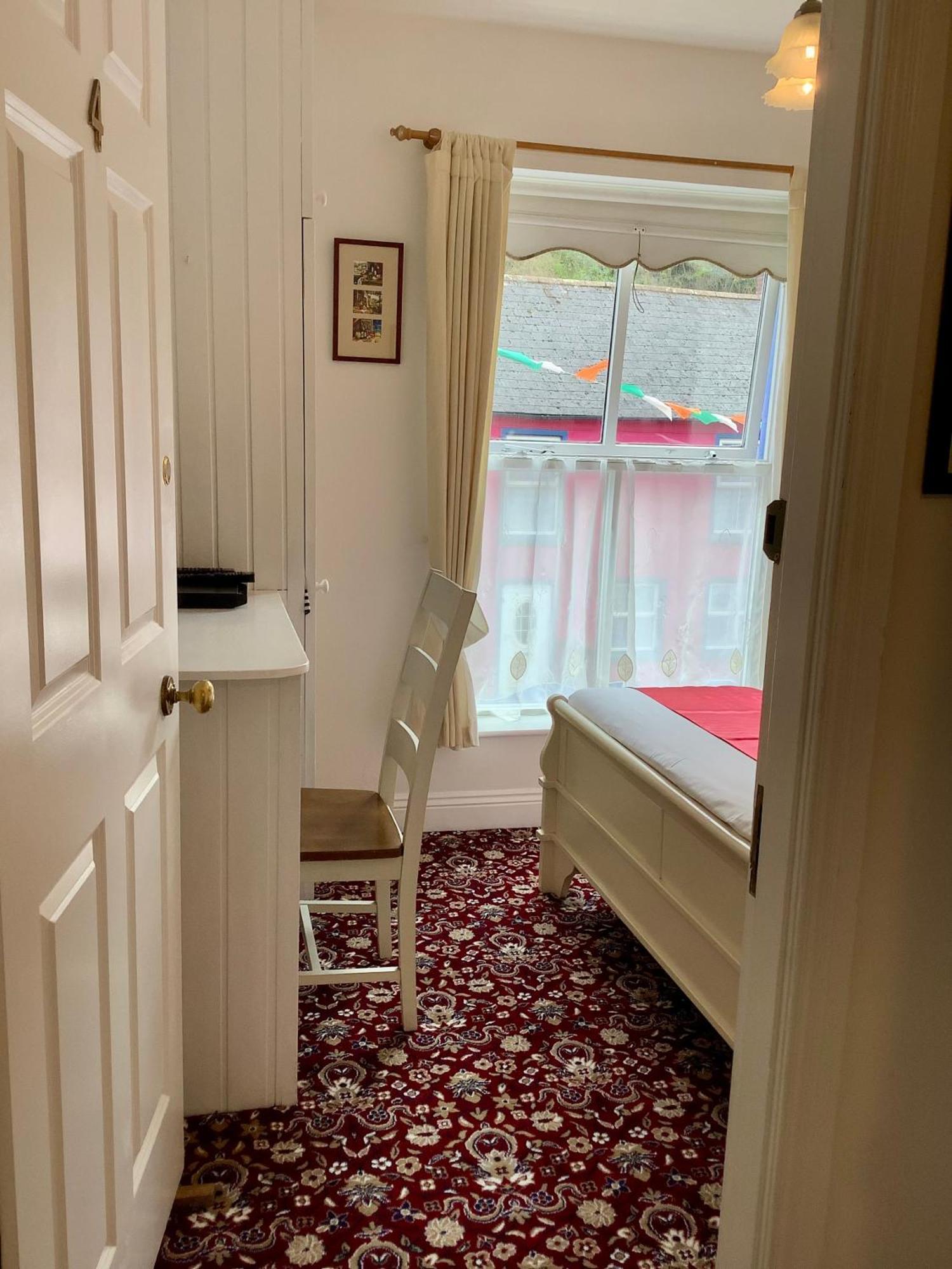 The Gallery B&B, The Glen, Kinsale ,County Cork 外观 照片