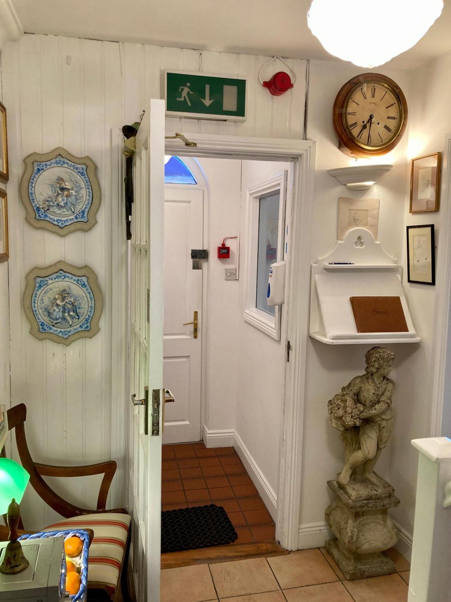 The Gallery B&B, The Glen, Kinsale ,County Cork 外观 照片