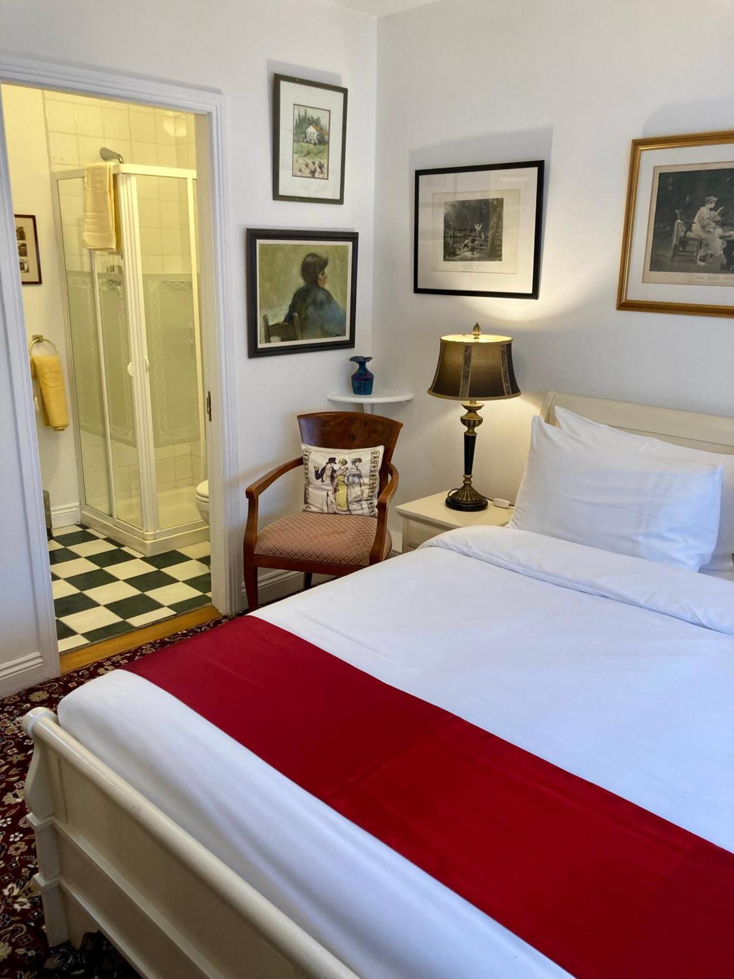 The Gallery B&B, The Glen, Kinsale ,County Cork 外观 照片