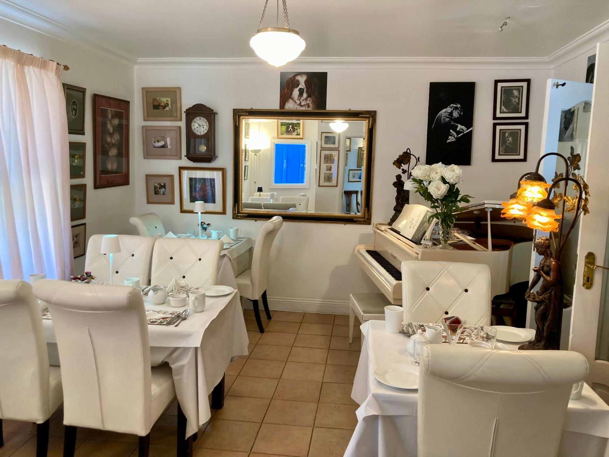 The Gallery B&B, The Glen, Kinsale ,County Cork 外观 照片
